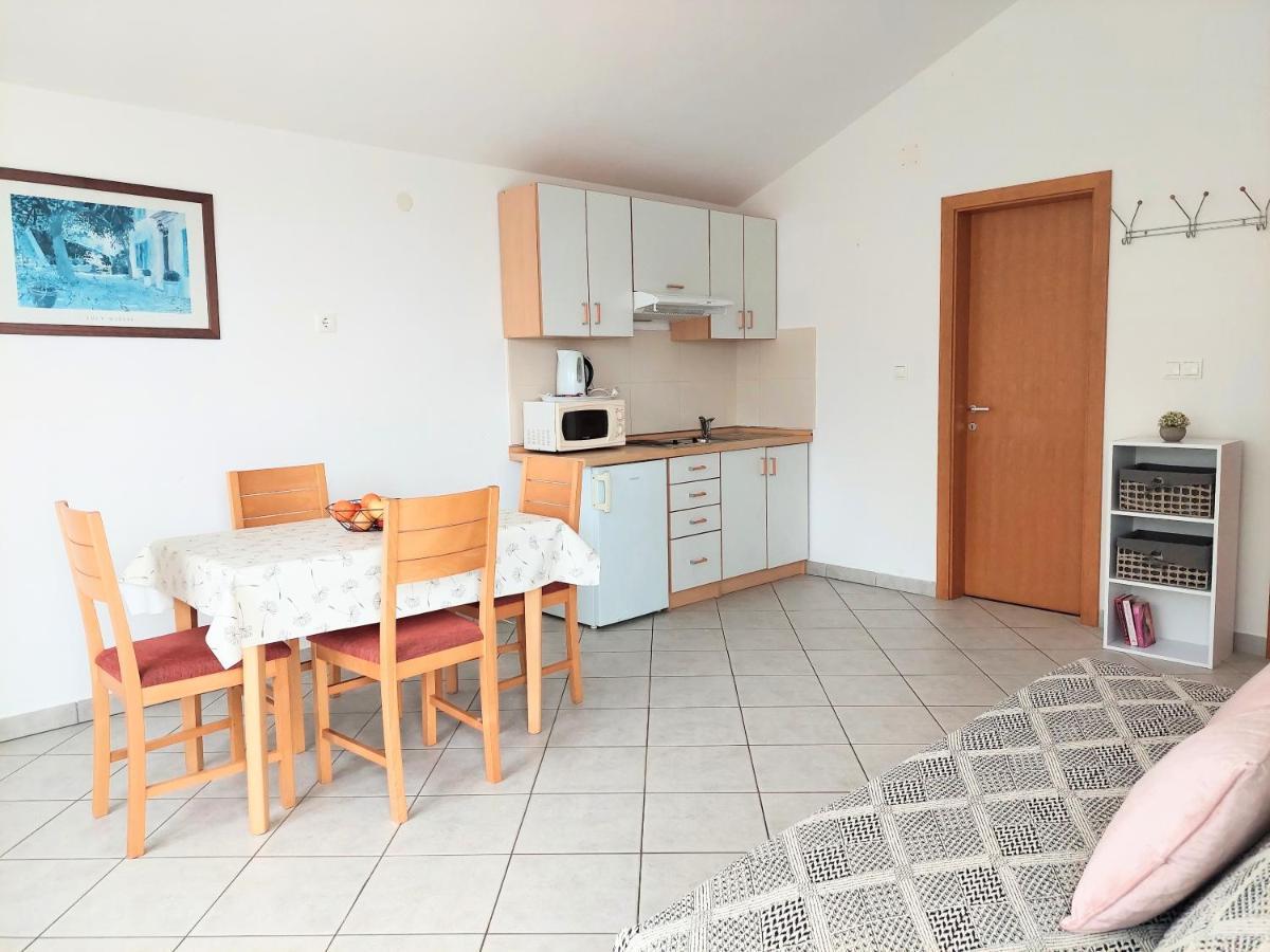 Apartments Dia Zaostrog Kültér fotó