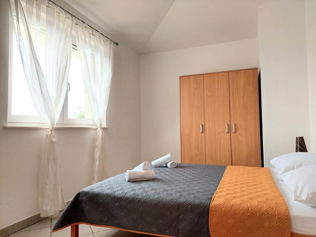 Apartments Dia Zaostrog Kültér fotó